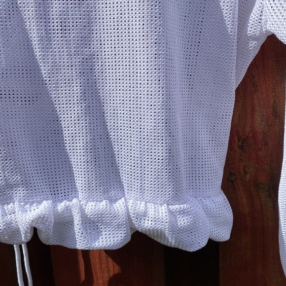 GapFit Crop Mock Neck White Pull Over Size M - Picture 10 of 10